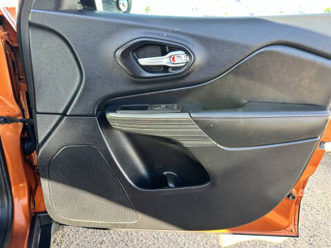 2016 Jeep Cherokee Trailhawk