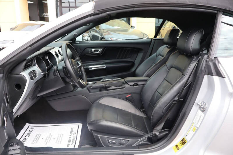 2016 Ford Mustang EcoBoost Premium
