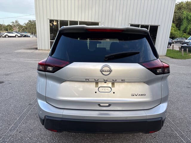 2024 Nissan Rogue SV