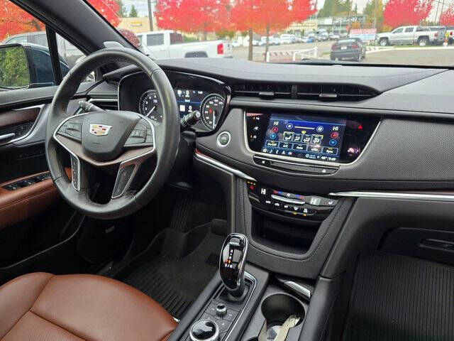 2024 Cadillac XT5 Premium Luxury