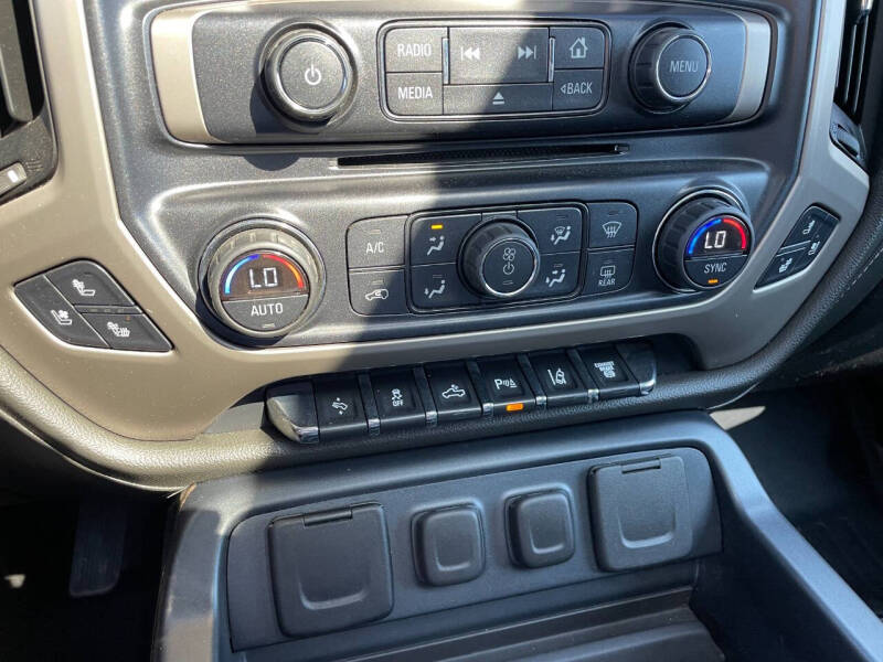 2016 GMC Sierra 3500HD Denali