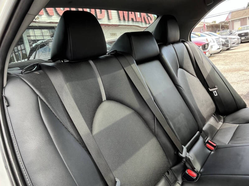 2023 Toyota Camry XSE V6