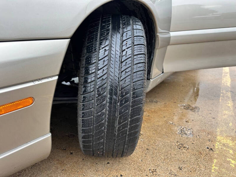 2000 Cadillac Catera Sport