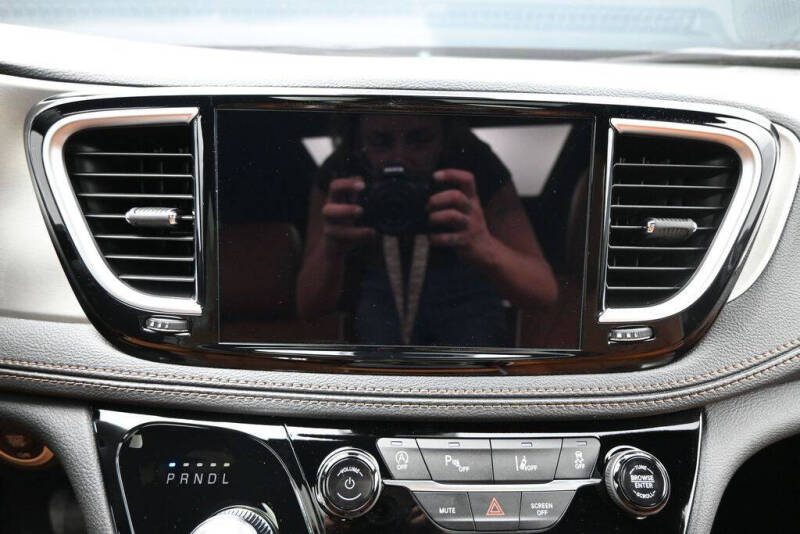 2026 Chrysler Pacifica Pinnacle