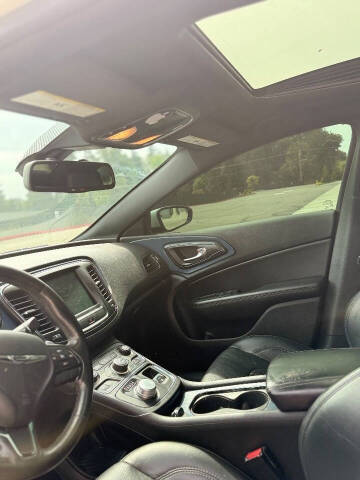 2015 Chrysler 200 S