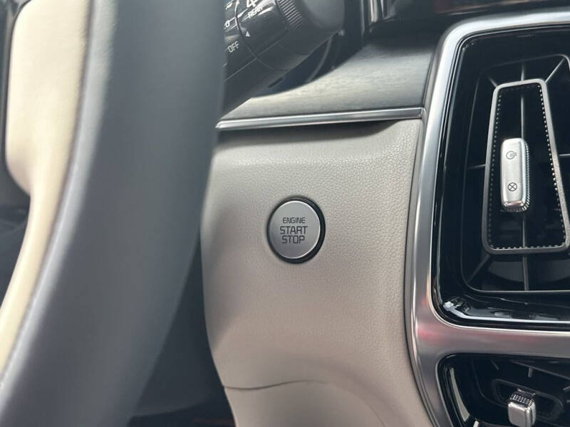 2023 Kia Sorento Plug-In Hybrid SX Prestige