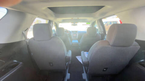 2013 GMC Acadia SLE-2