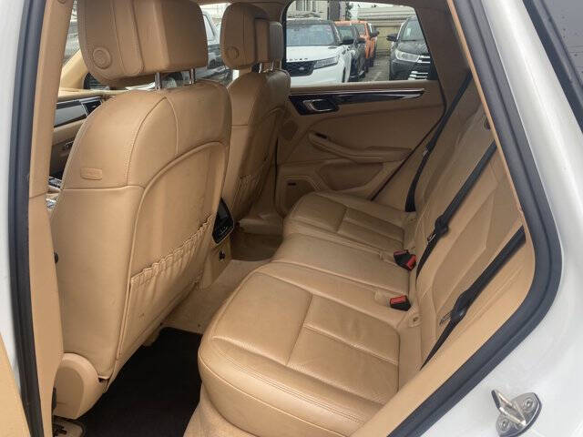 2015 Porsche Macan S