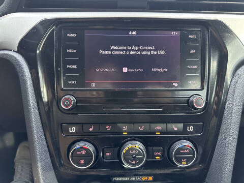 2020 Volkswagen Passat SE