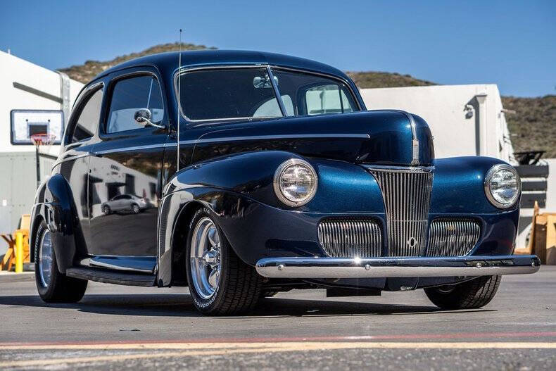 1941 Ford Deluxe