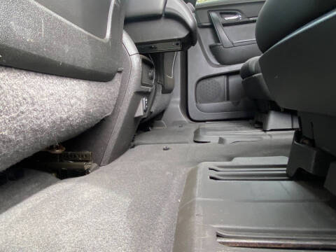 2014 GMC Acadia SLE-2
