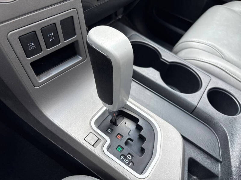 2013 Toyota Sequoia Limited