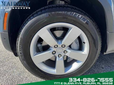 2023 Land Rover Defender 110 SE