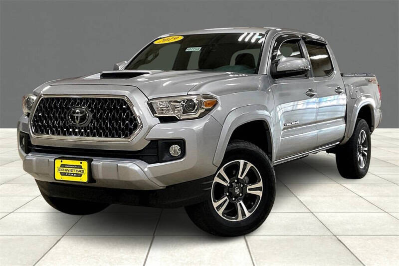 Used 2019 Toyota Tacoma TRD Sport with VIN 3TMCZ5ANXKM189587 for sale in Montevideo, Minnesota