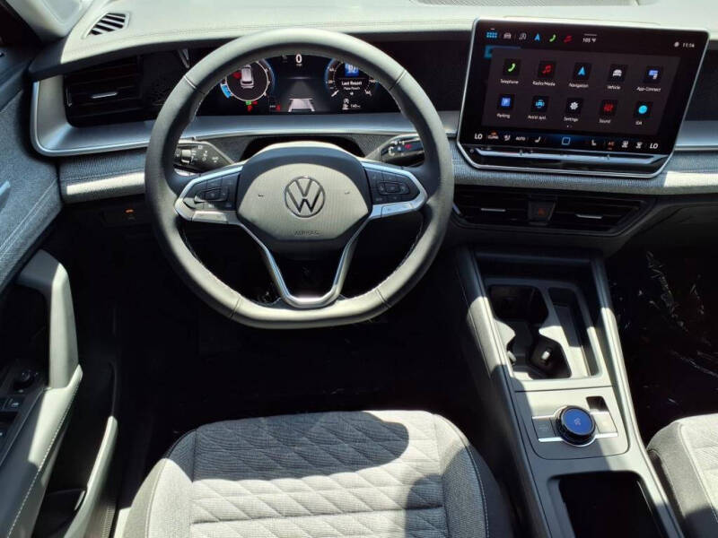 2025 Volkswagen Tiguan S