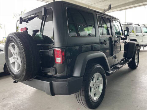 2017 Jeep Wrangler Unlimited Sport