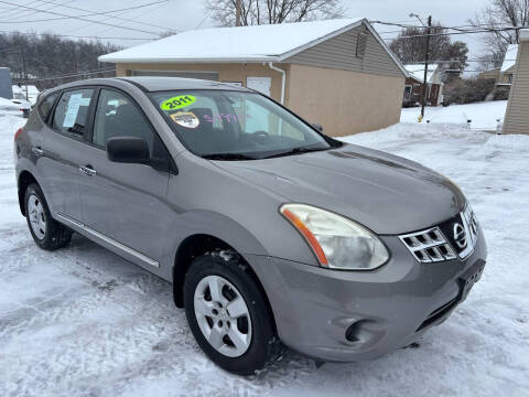 2011 Nissan Rogue for sale at G & G Auto Sales in Steubenville OH