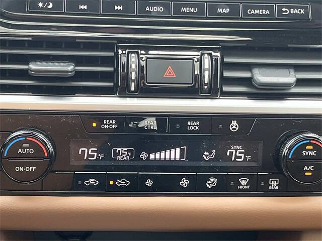 2025 Nissan Pathfinder Platinum