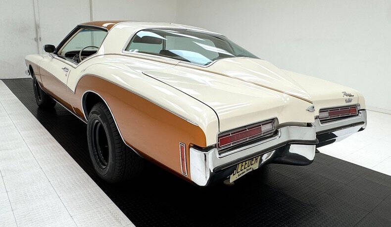 1972 Buick Riviera
