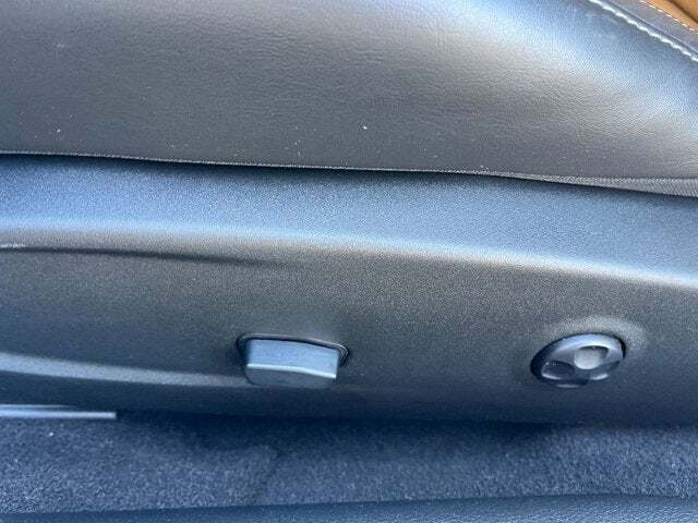 2020 Dodge Challenger 41