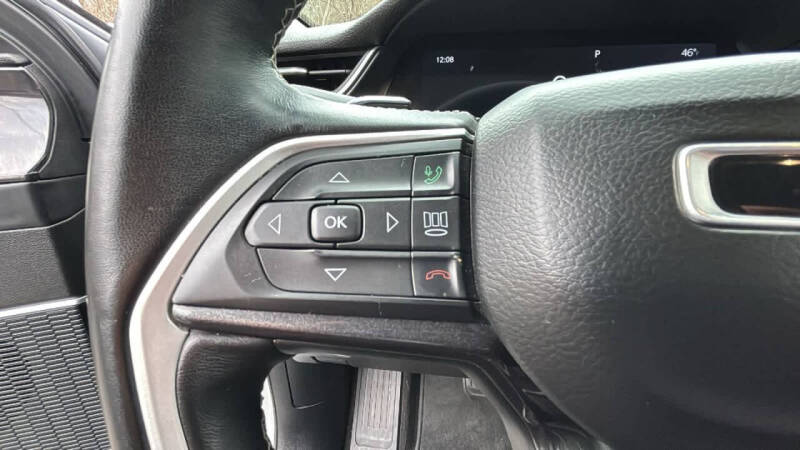 2021 Jeep Grand Cherokee L Laredo