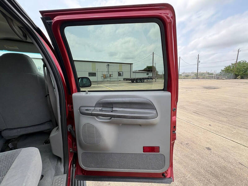 2002 Ford Excursion XLT