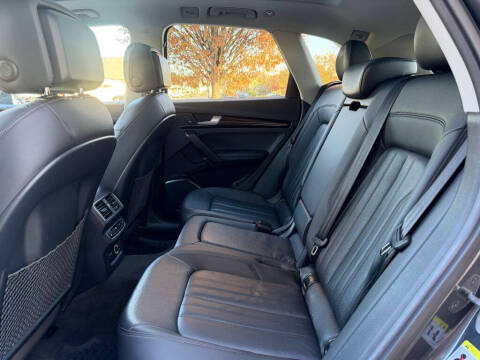 2019 Audi Q5 quattro Premium Plus 45 TFSI