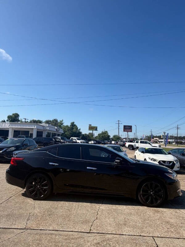 2017 Nissan Maxima 3.5 SR
