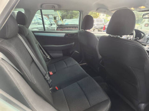 2015 Subaru Outback 2.5i