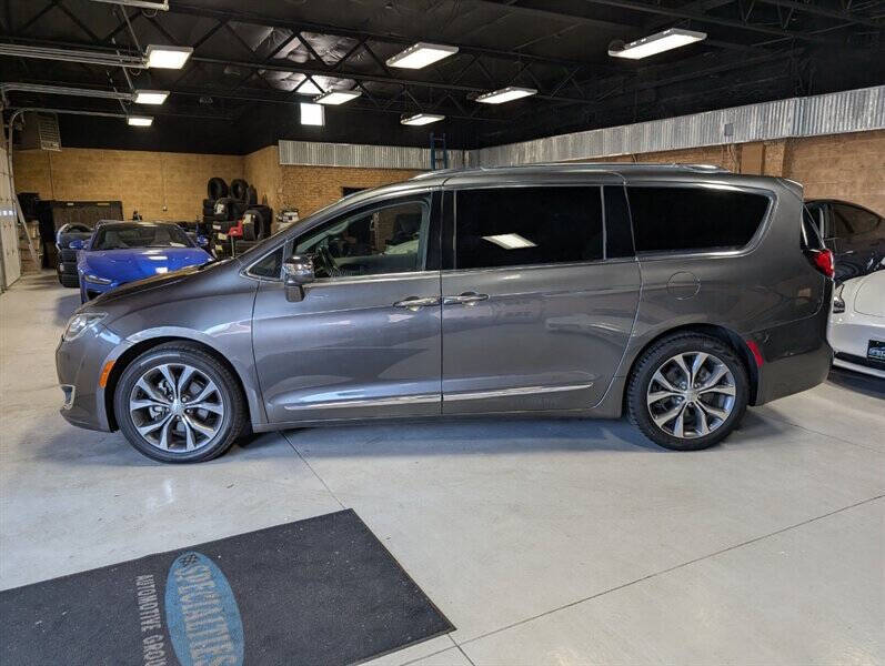 2017 Chrysler Pacifica Limited