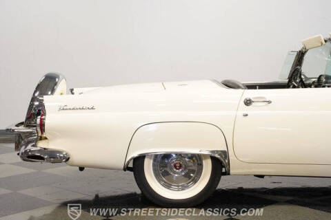 1956 Ford Thunderbird
