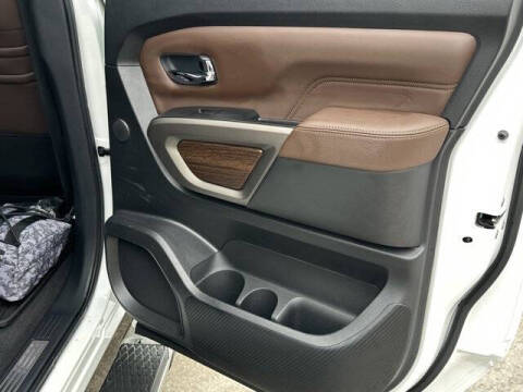 2021 Nissan Titan Platinum Reserve