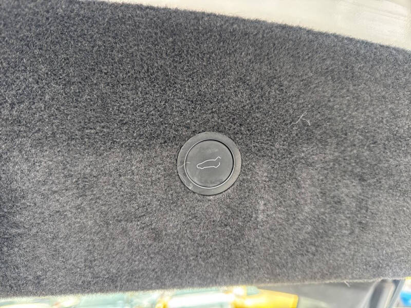 2022 Tesla Model S Plaid