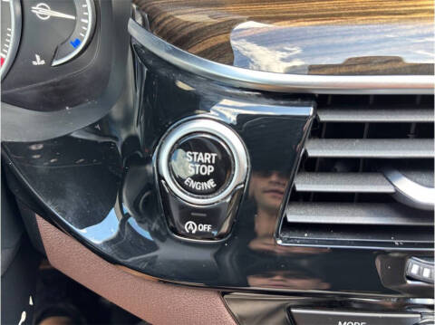 2018 BMW 5 Series 540i