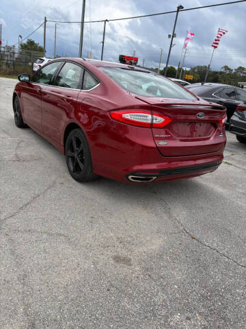 2016 Ford Fusion SE