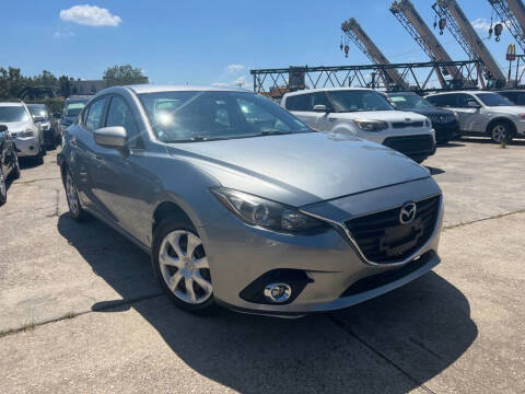 2015 Mazda MAZDA3 i Sport