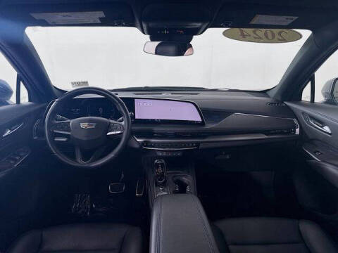 2024 Cadillac XT4 Sport