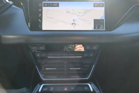 2023 Audi e-tron GT quattro Premium Plus