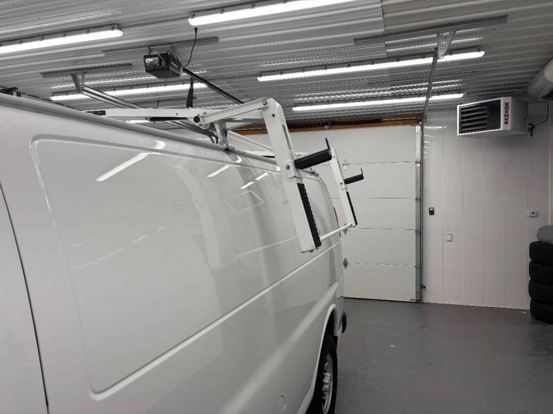 2023 Chevrolet Express 3500