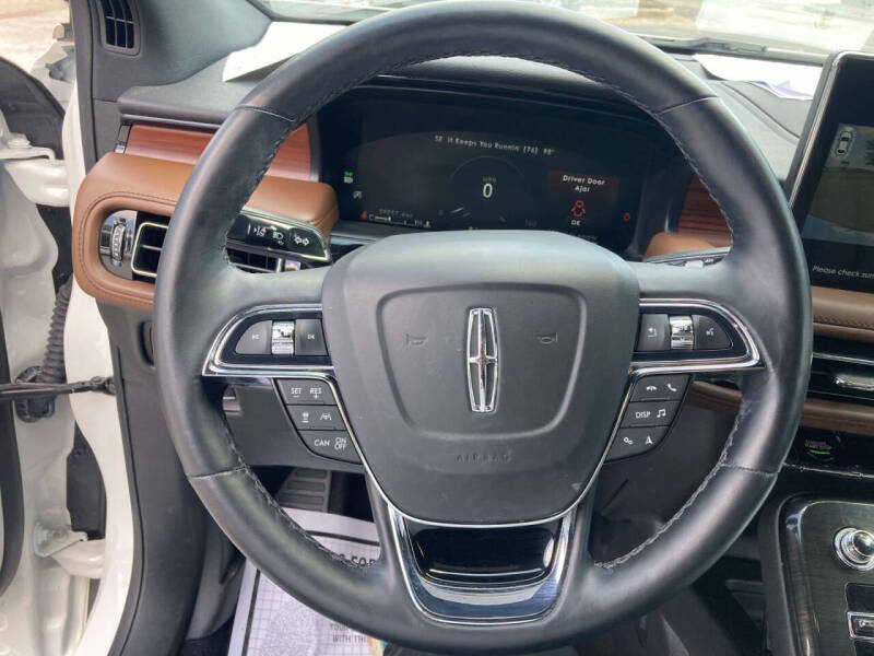 2023 Lincoln Nautilus Reserve