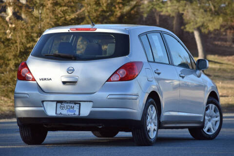 2011 Nissan Versa 1.8 S