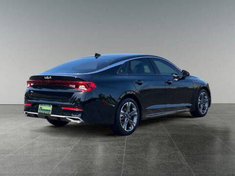 2022 Kia K5 EX