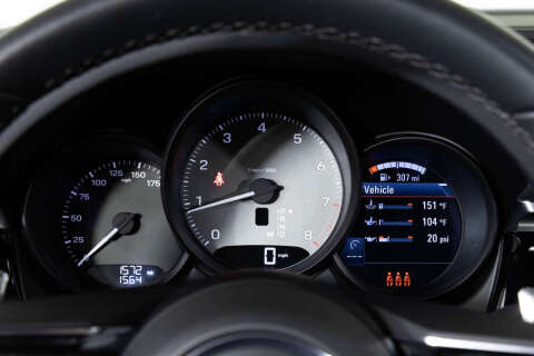 2022 Porsche Macan S