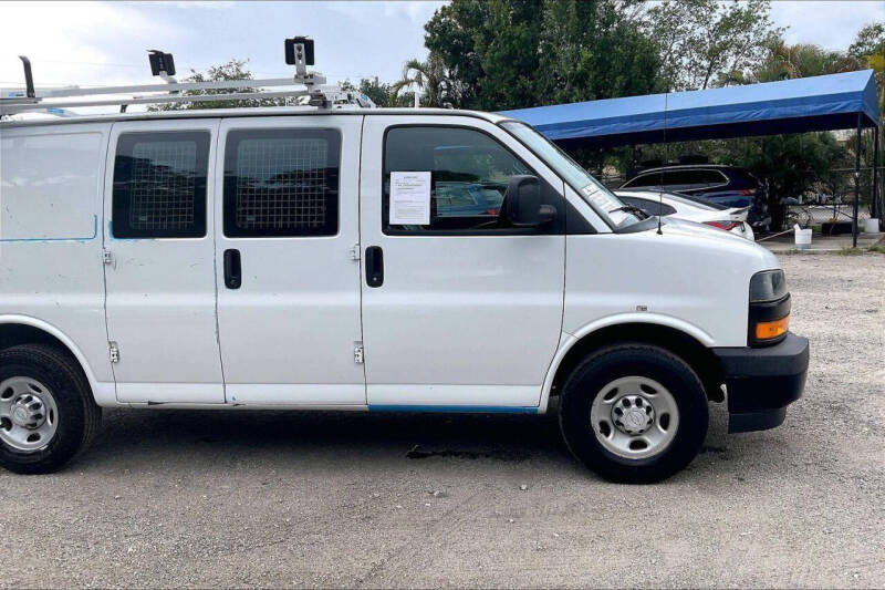 2018 Chevrolet Express 2500