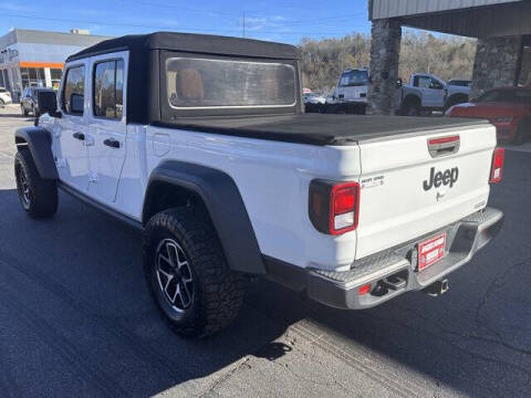 2020 Jeep Gladiator Sport S