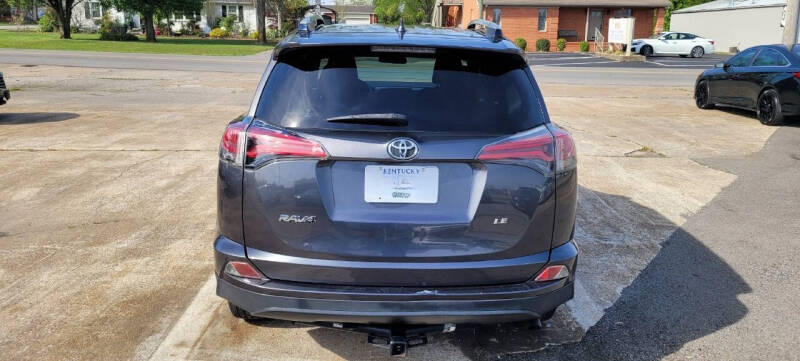 2016 Toyota RAV4 LE