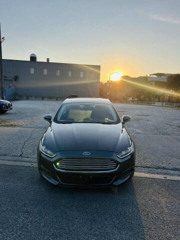 2016 Ford Fusion SE
