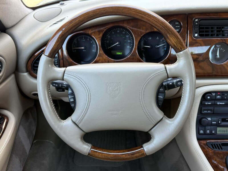 1998 Jaguar XK-Series XK8