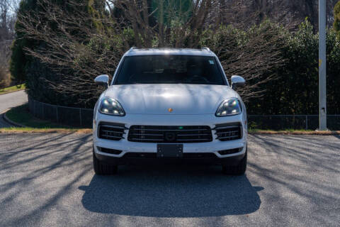 2023 Porsche Cayenne S