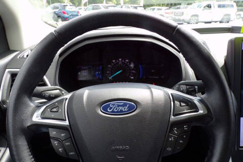 2023 Ford Edge Titanium